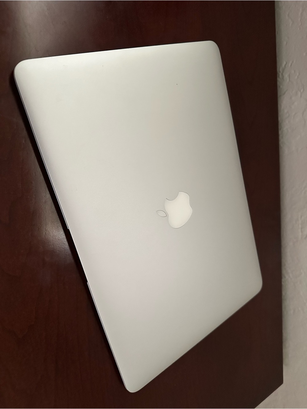 Apple MacBook Air 13 inch in Silver from 2017